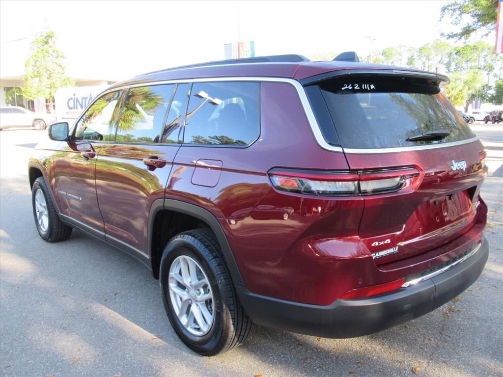 Used 2025 Jeep Grand Cherokee L Laredo w/ Luxury Tech Group I image 5