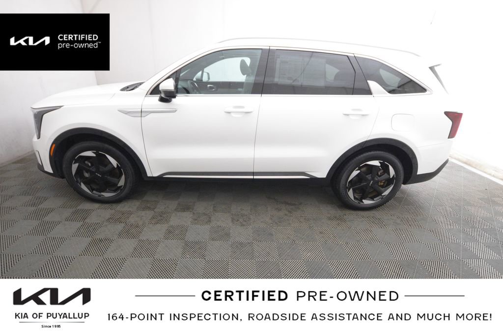 Certified 2025 Kia Sorento SX Prestige image 9