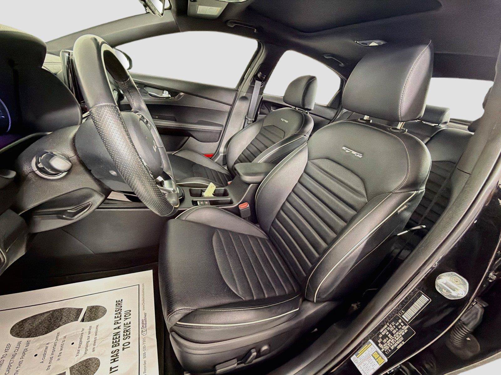 Used 2022 Kia Forte GT-Line w/ GT-Line Premium Package FWD image 21
