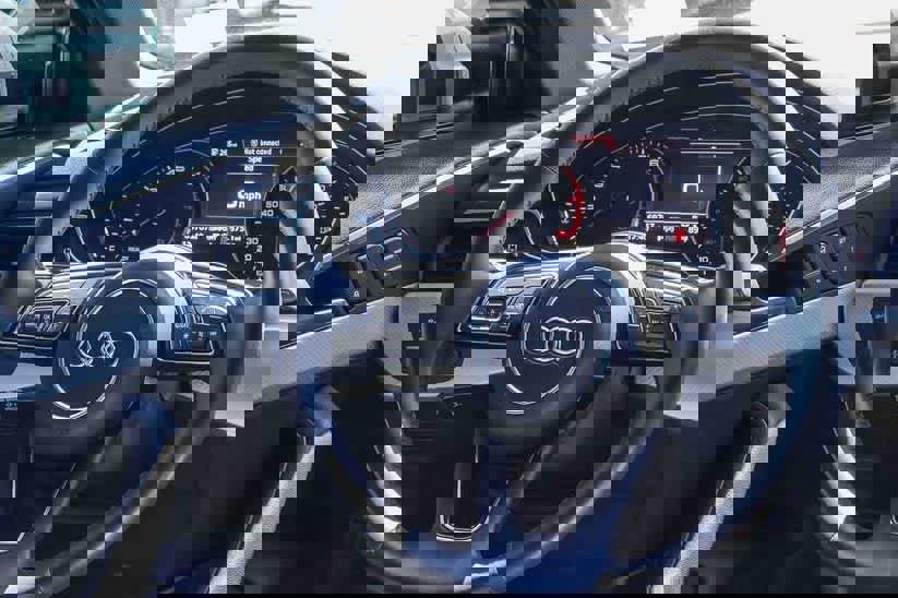 Used 2019 Audi A4 2.0T Premium w/ Convenience Package image 13