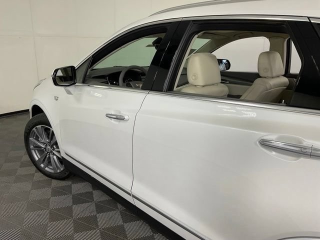 New 2026 Cadillac XT5 Premium Luxury w/ LPO, Floor Liner Package FWD image 33