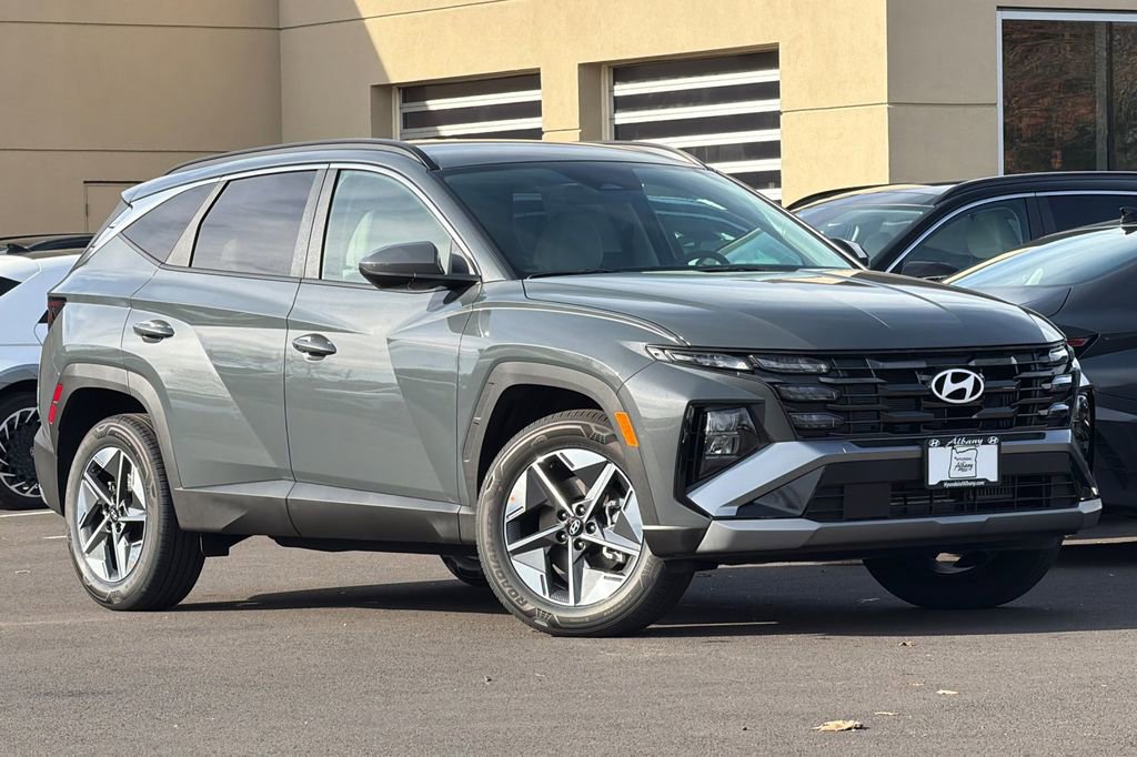 New 2026 Hyundai Tucson SEL image 2