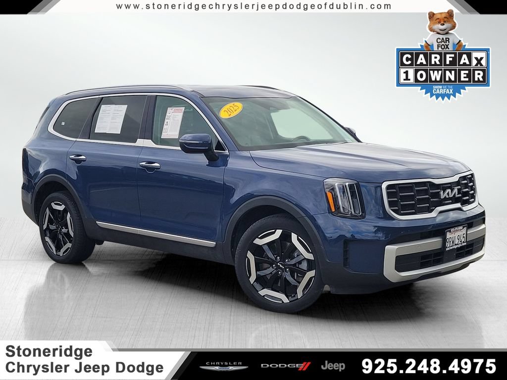 Used 2025 Kia Telluride S AWD/4WD image 1