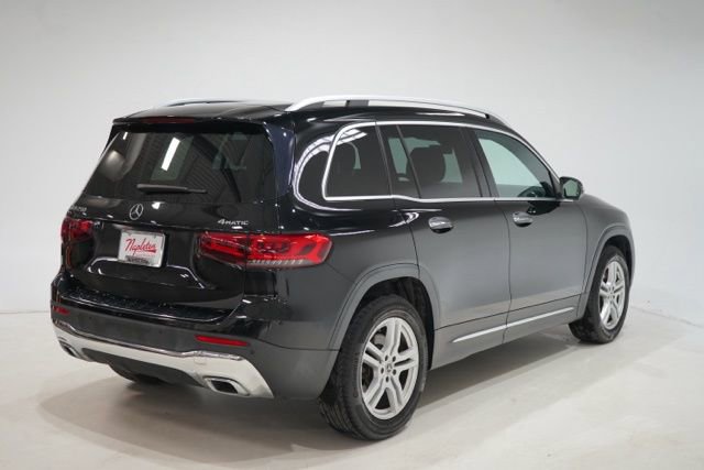 Used 2022 Mercedes-Benz GLB 250 4MATIC image 8