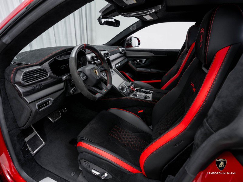 Used 2023 Lamborghini Urus Performante image 33