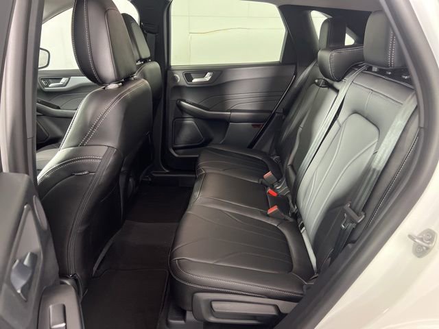 New 2026 Ford Escape Platinum w/ Premium Technology Package AWD/4WD image 10