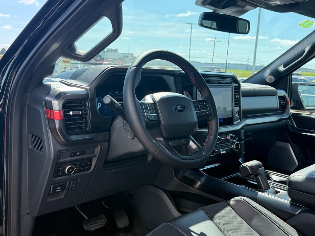 New 2025 Ford F150 Raptor image 4