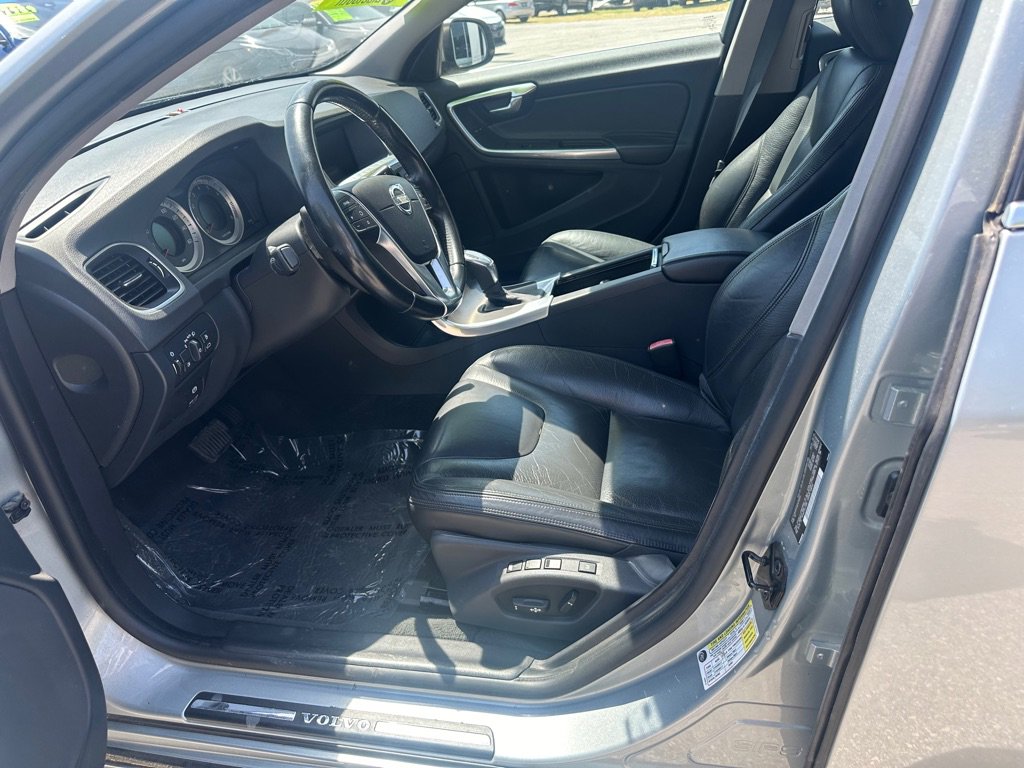 Used 2013 Volvo S60 T5 FWD image 11