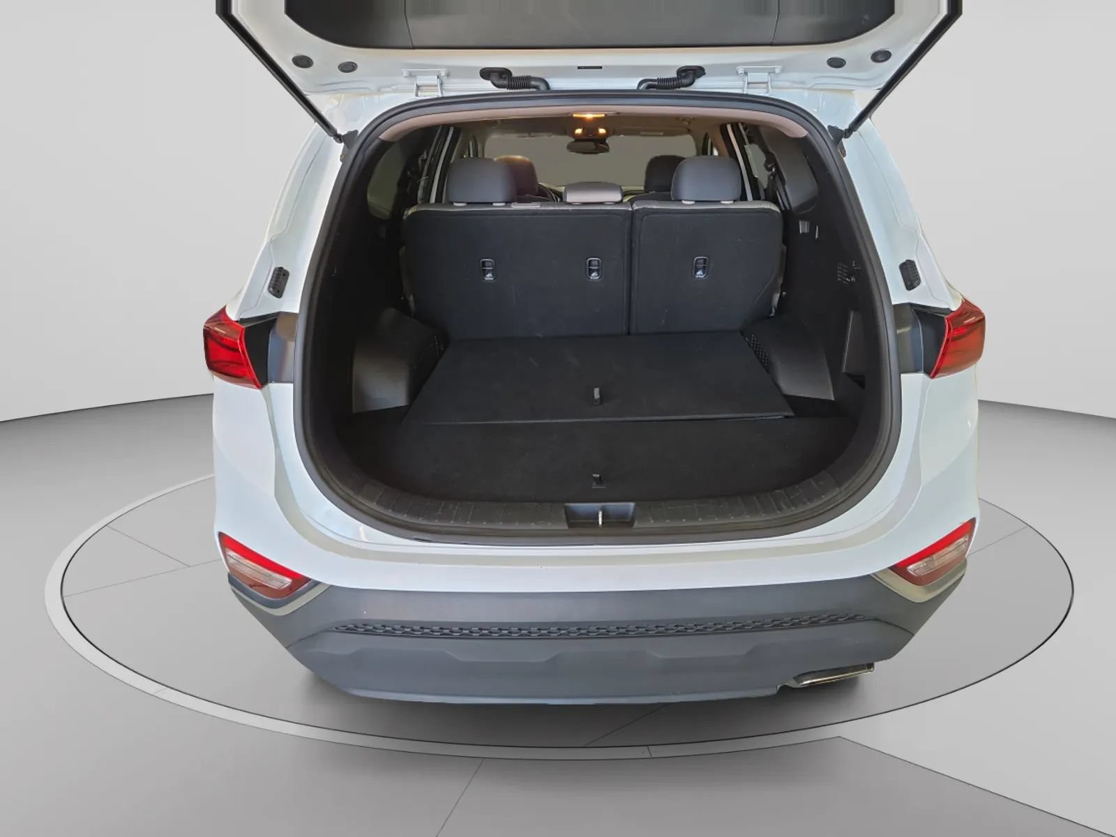 Used 2019 Hyundai Santa Fe SEL FWD image 27