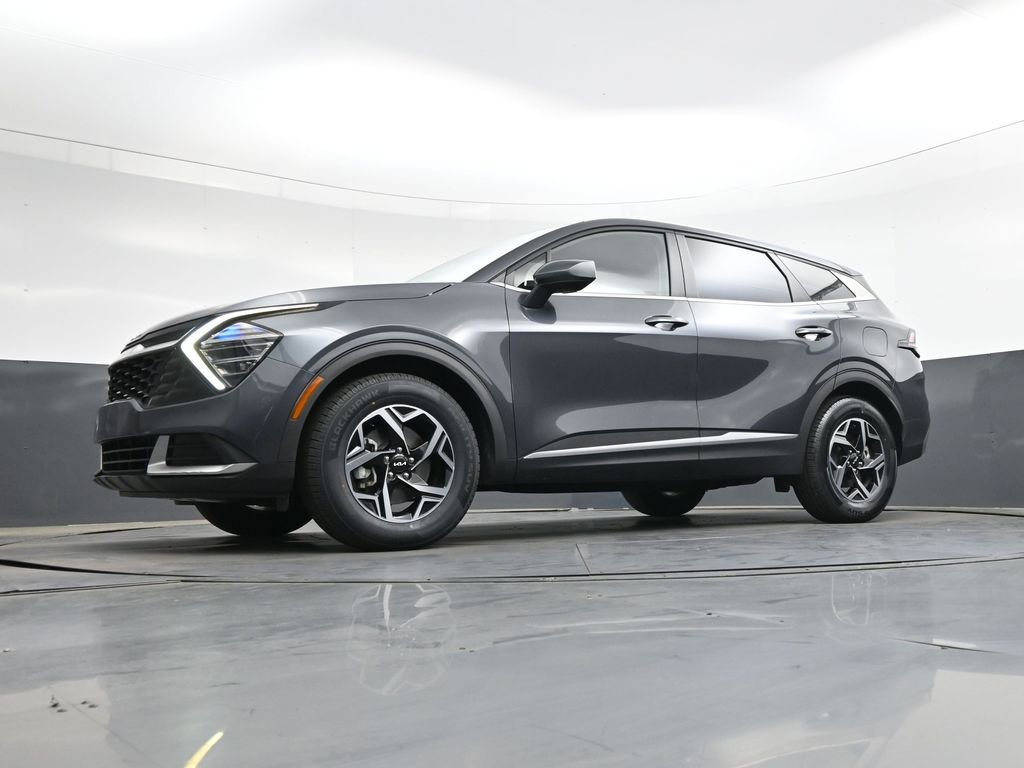 Used 2024 Kia Sportage LX image 25