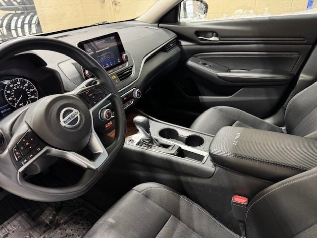 Used 2020 Nissan Altima 2.5 S image 3