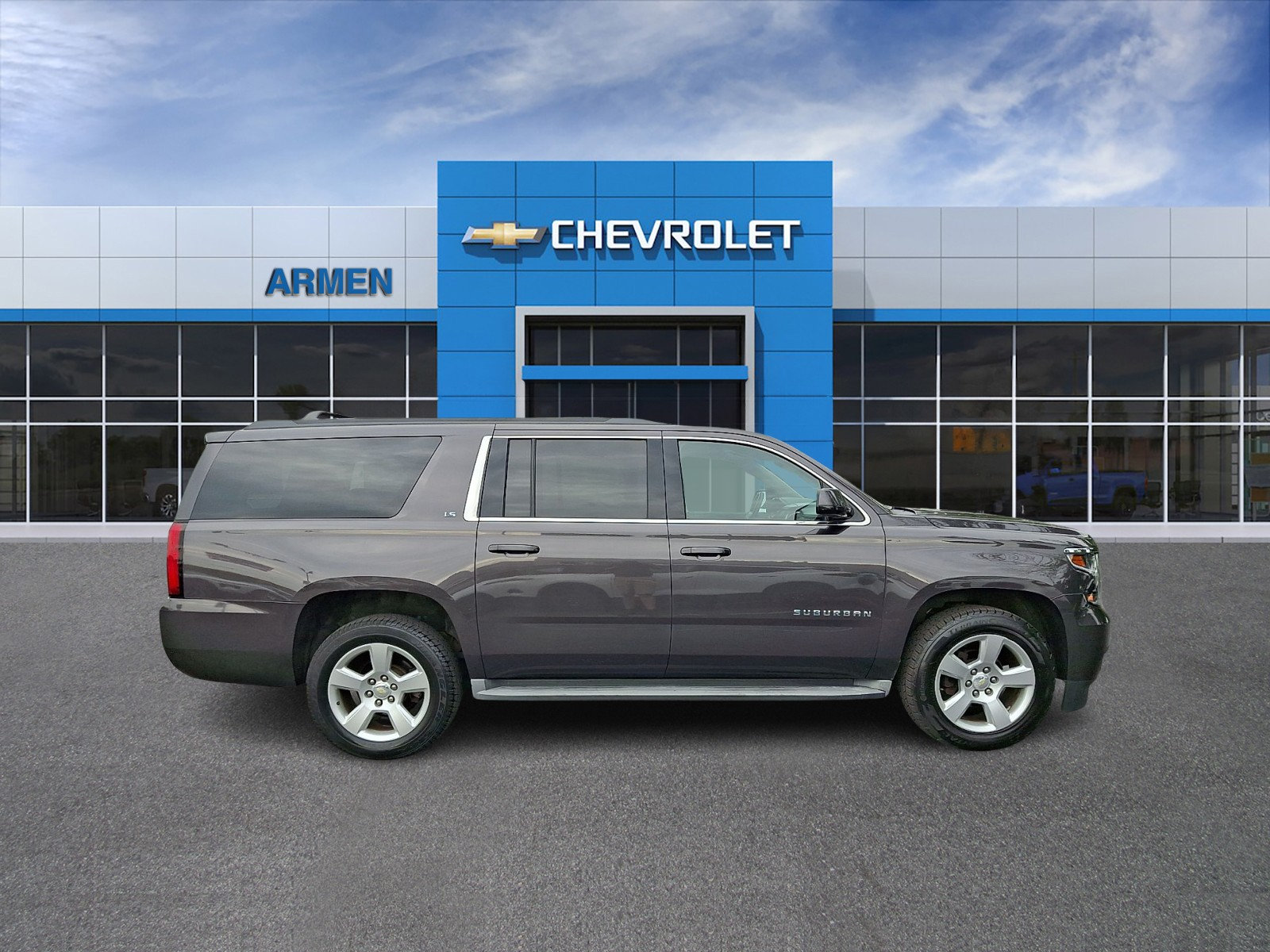 Certified 2015 Chevrolet Suburban LS w/ Max Trailering Package AWD/4WD image 8