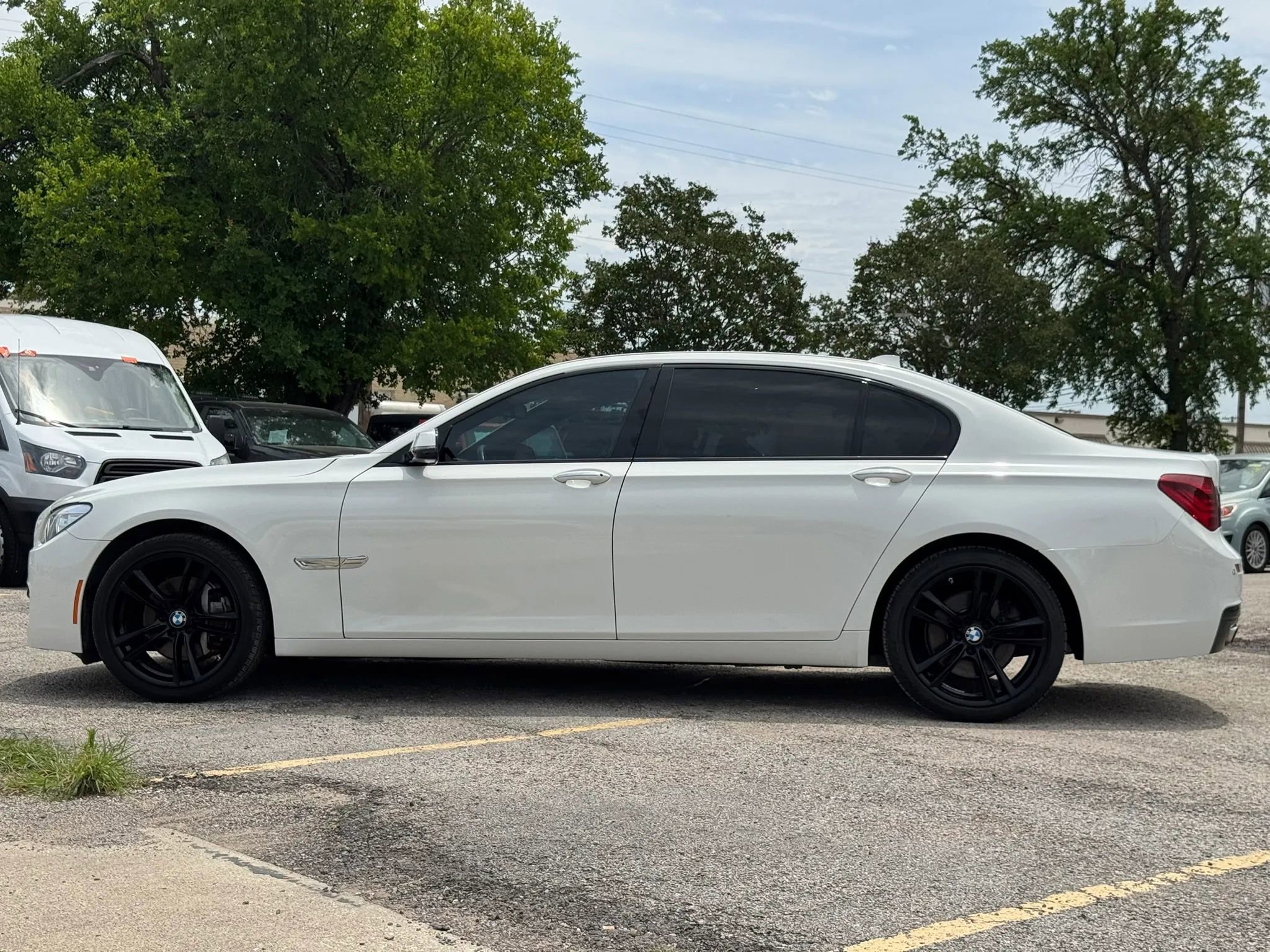 Used 2013 BMW 740Li RWD image 3
