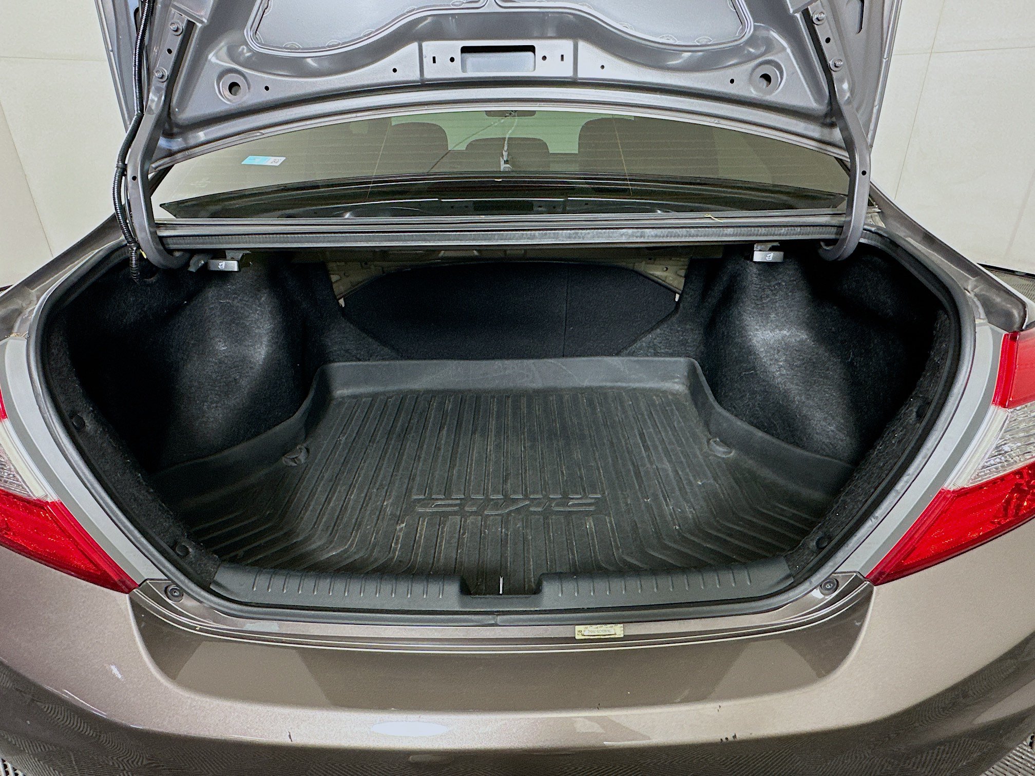 Used 2012 Honda Civic EX image 25