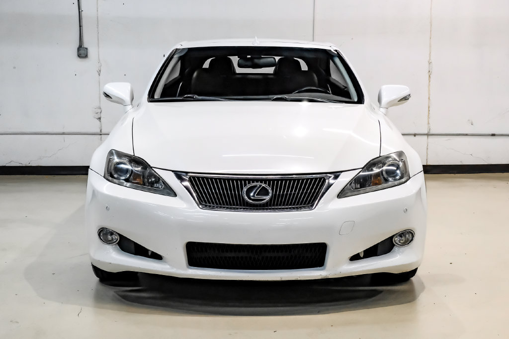 Used 2013 Lexus IS 250C w/ Luxury Pkg RWD image 8
