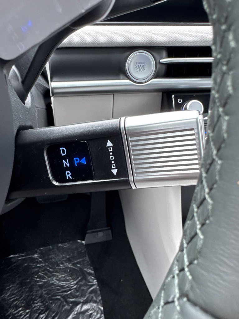 New 2026 Hyundai Tucson Limited AWD/4WD image 13