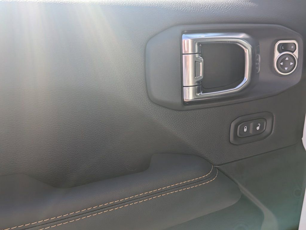 New 2026 Jeep Gladiator Sport image 13