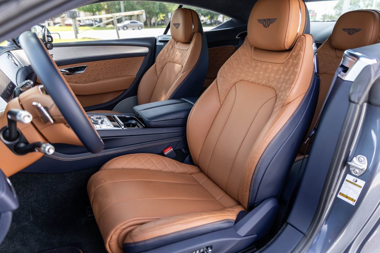 Used 2023 Bentley Continental GT Azure AWD/4WD image 22