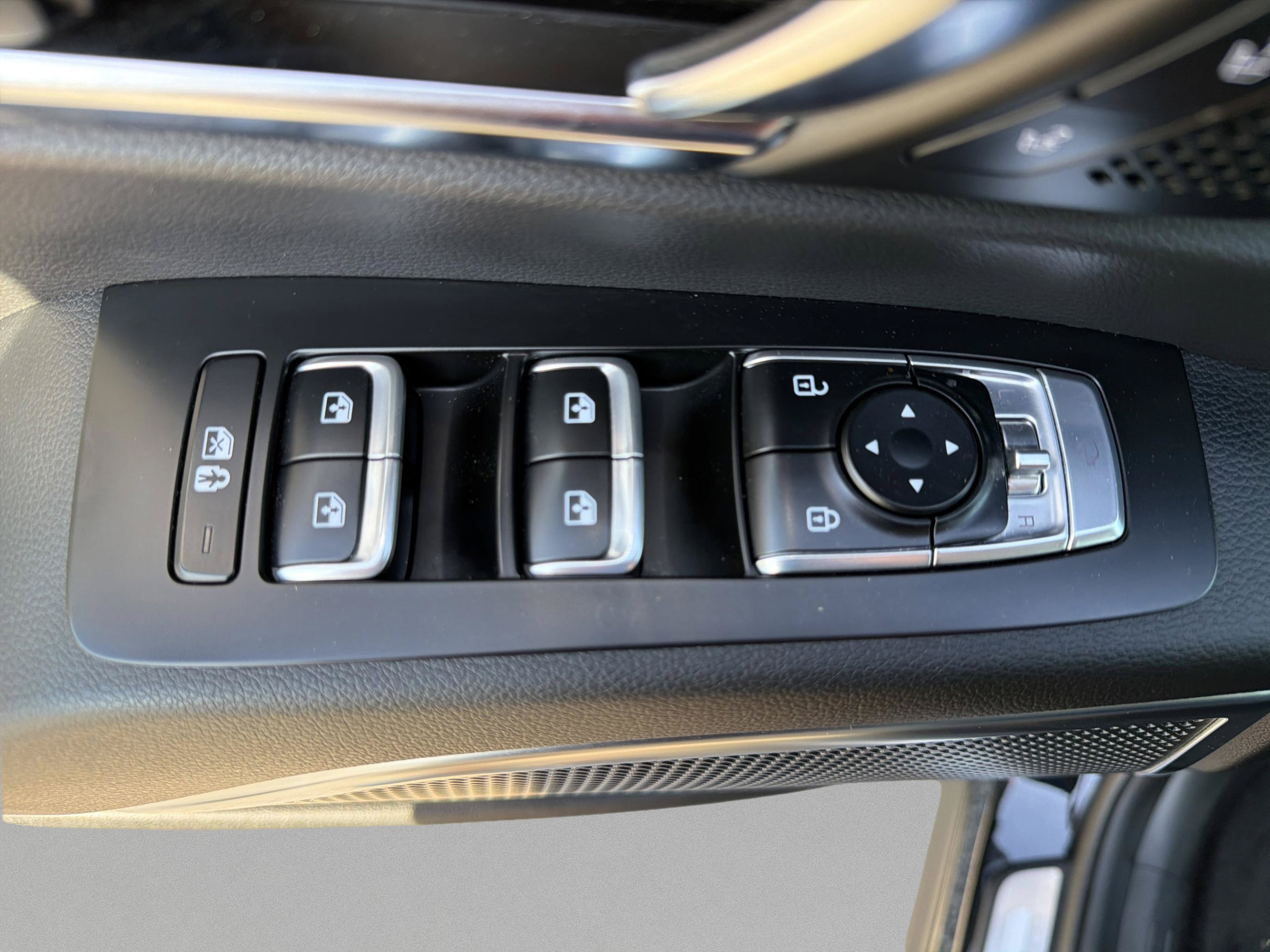 Certified 2024 Kia Telluride SX Prestige AWD/4WD image 20