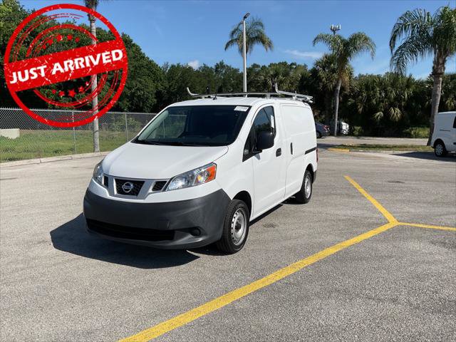 Used 2019 Nissan NV200 S FWD image 2