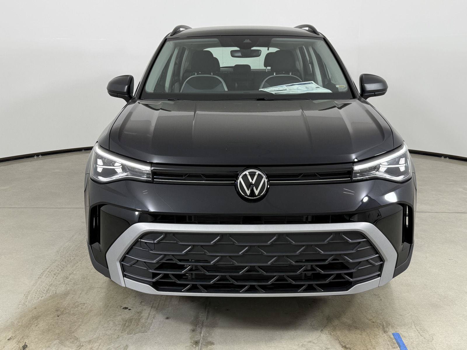 New 2027 Volkswagen Taos S FWD image 2