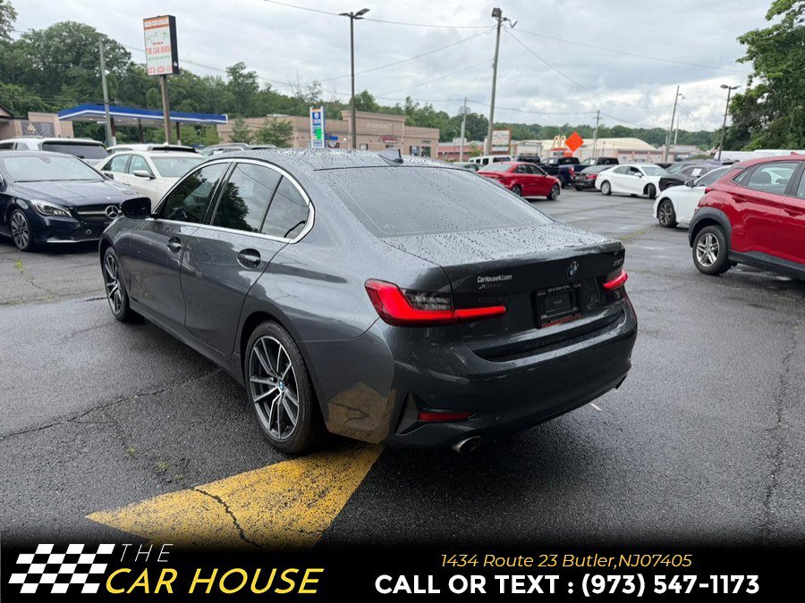 Used 2021 BMW 330i xDrive Sedan w/ Convenience Package AWD/4WD image 5
