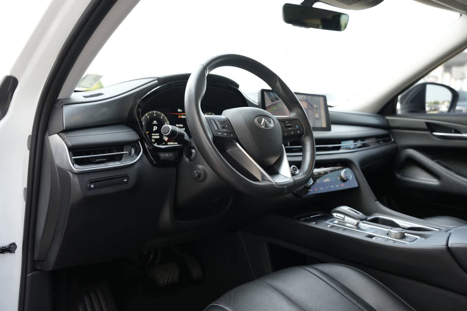 Certified 2023 INFINITI QX60 Luxe w/ Cargo Package FWD image 16