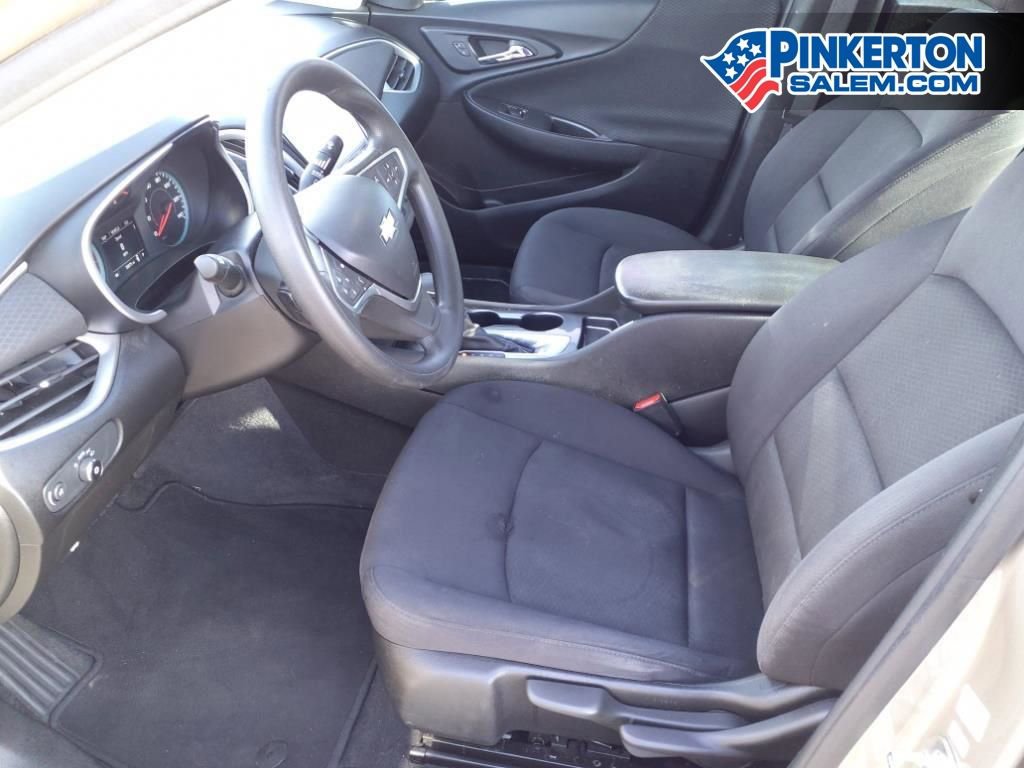 Used 2022 Chevrolet Malibu LS image 8