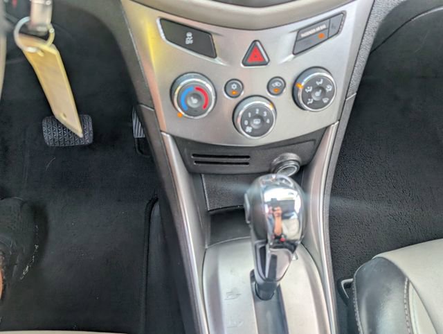 Used 2016 Chevrolet Trax LTZ FWD image 22