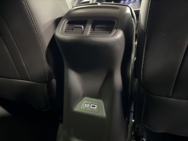 Used 2022 Buick Envision Preferred w/ Sport Touring Package image 13