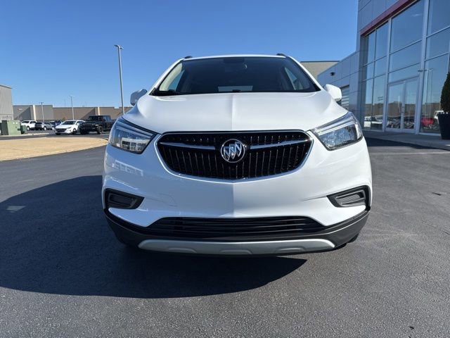 Used 2022 Buick Encore Preferred w/ Safety Package image 2