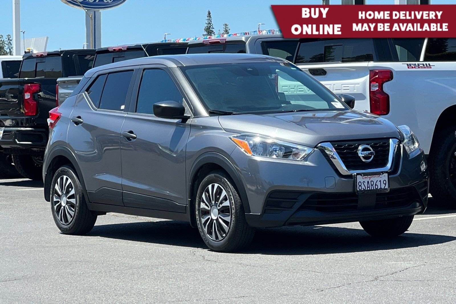 Used 2020 Nissan Kicks S FWD image 1