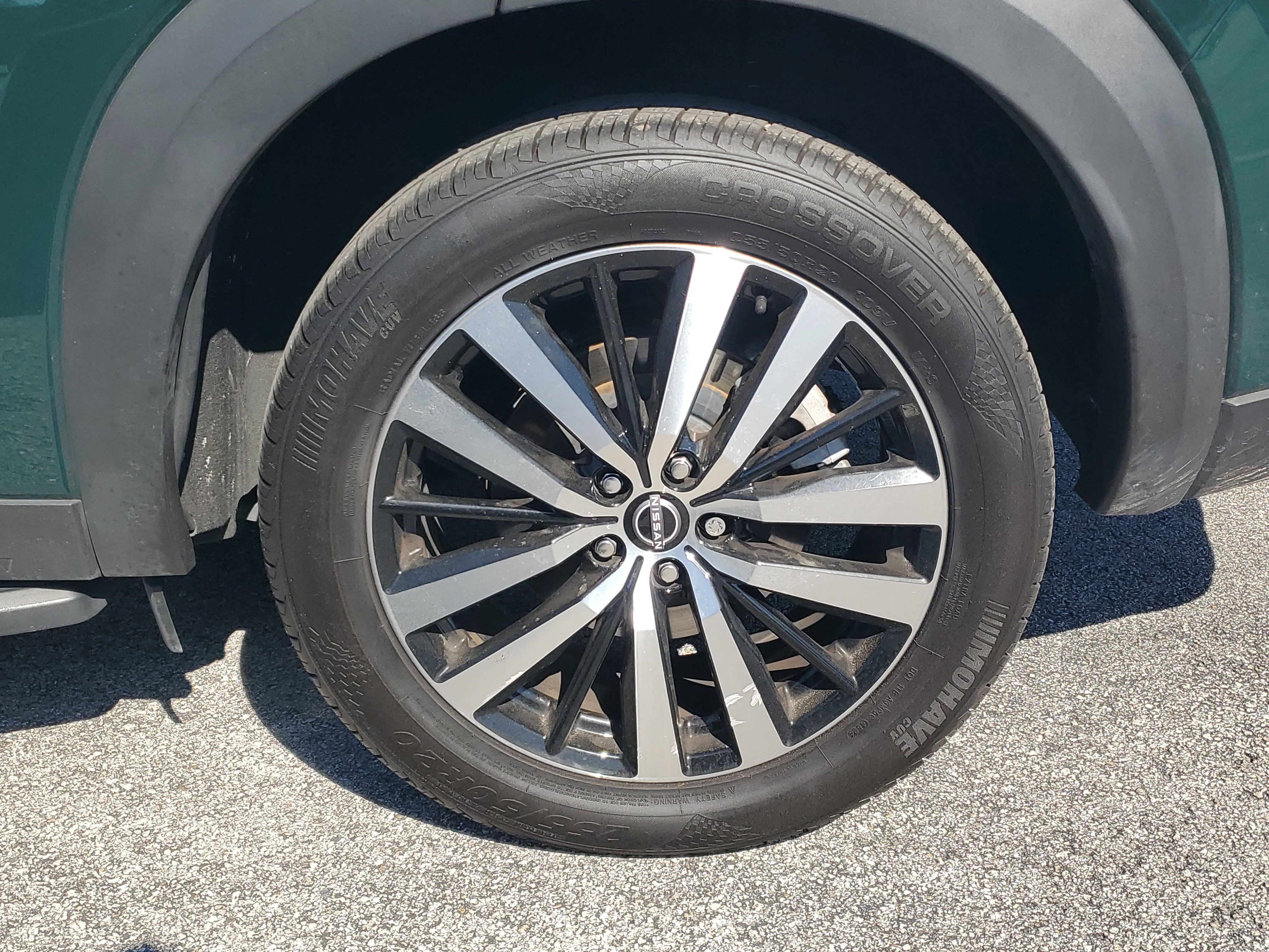 Certified 2023 Nissan Pathfinder Platinum w/ Lighting Package (N93) image 9