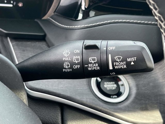 Used 2023 Jeep Grand Cherokee 30th Anniversary image 24