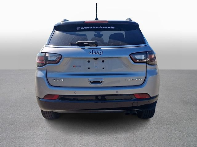 Used 2022 Jeep Compass Limited w/ Elite Group AWD/4WD image 5