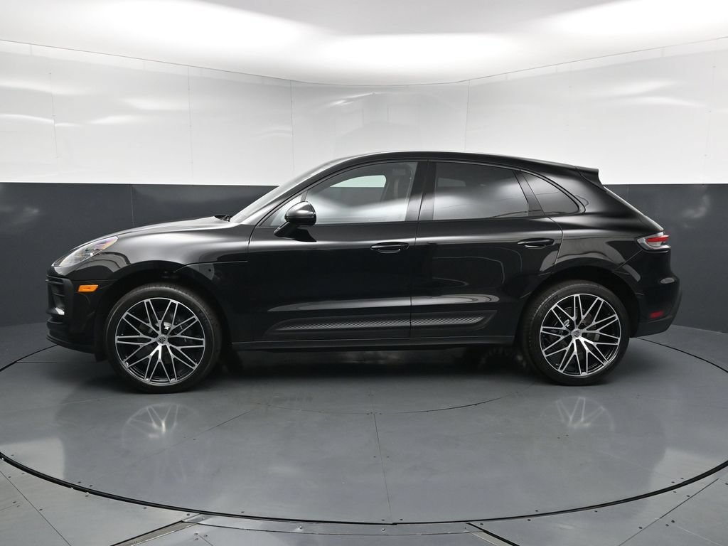 New 2026 Porsche Macan AWD/4WD image 2