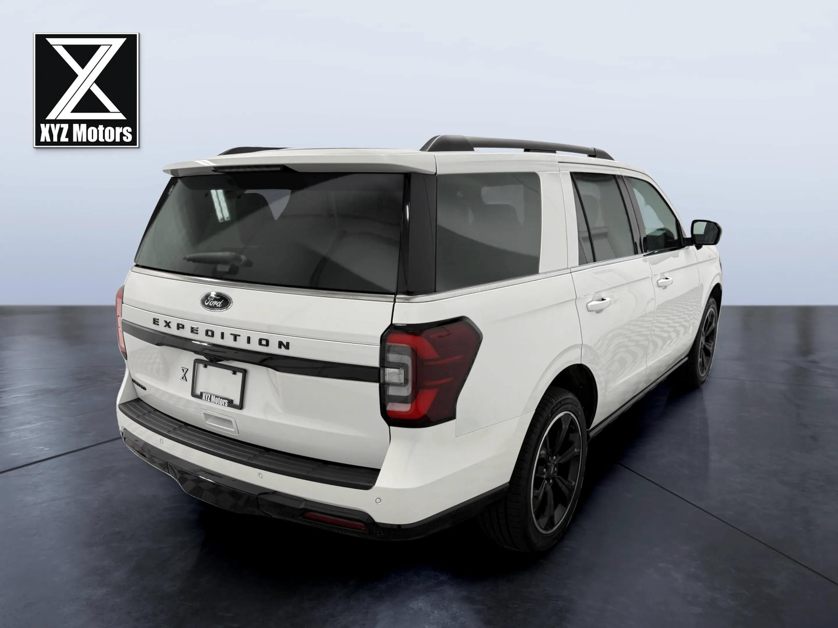 Used 2023 Ford Expedition Limited AWD/4WD image 6