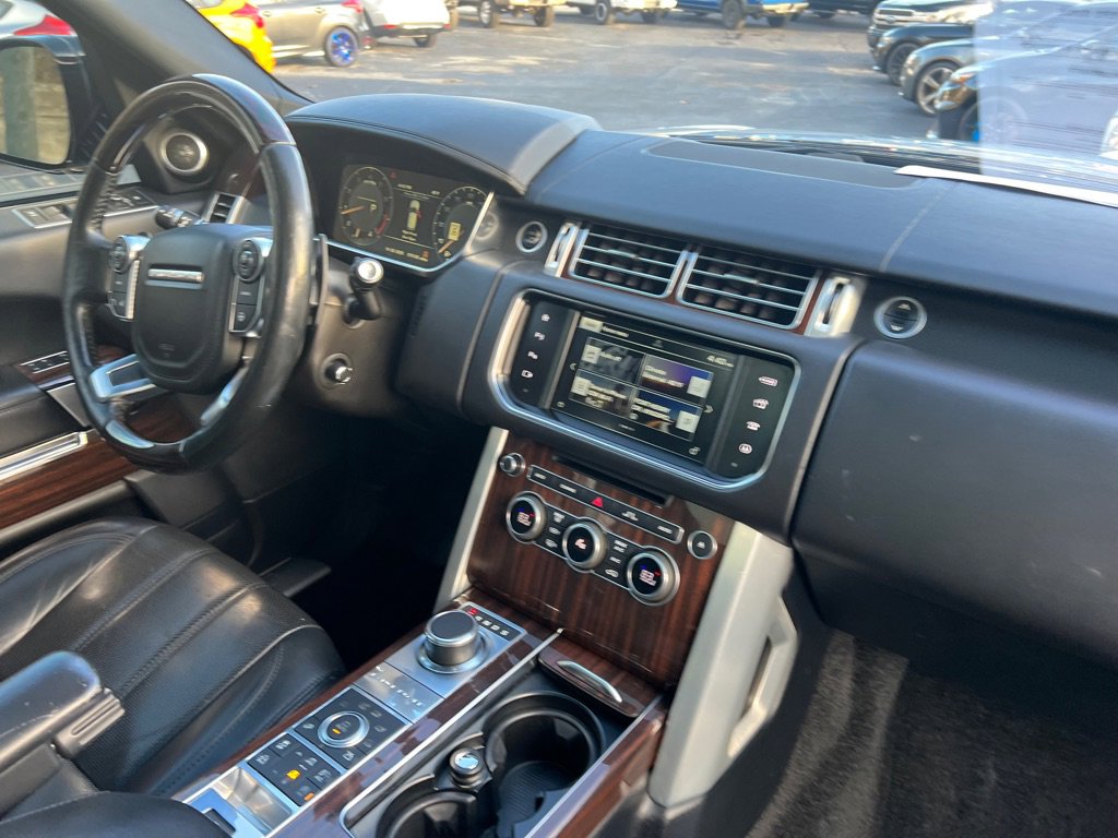 Used 2016 Land Rover Range Rover Supercharged image 65