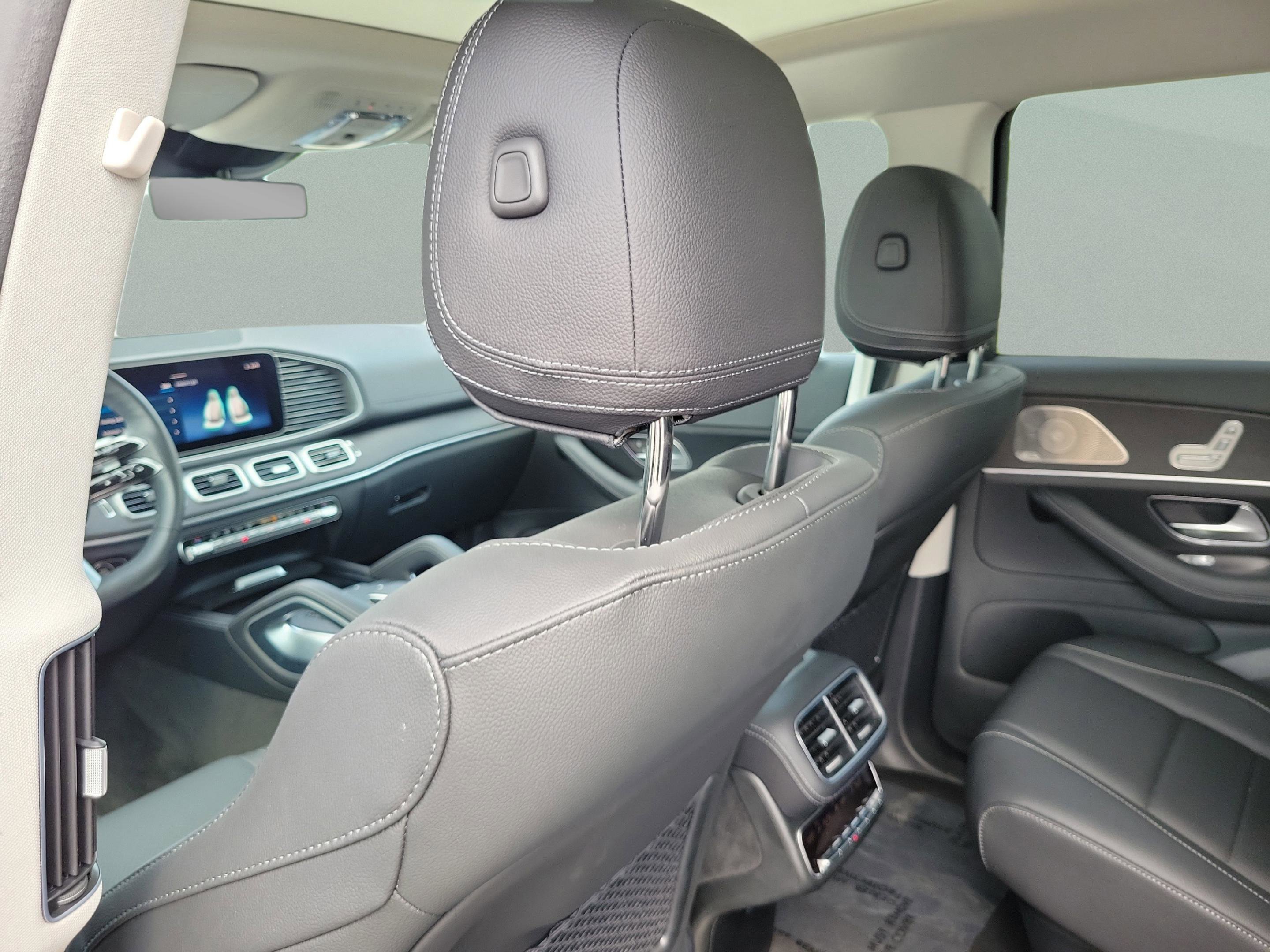 Certified 2026 Mercedes-Benz GLS 450 4MATIC image 7