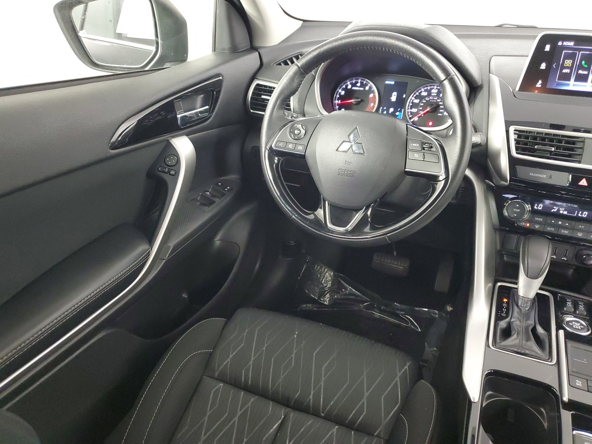 Used 2019 Mitsubishi Eclipse Cross SE image 42