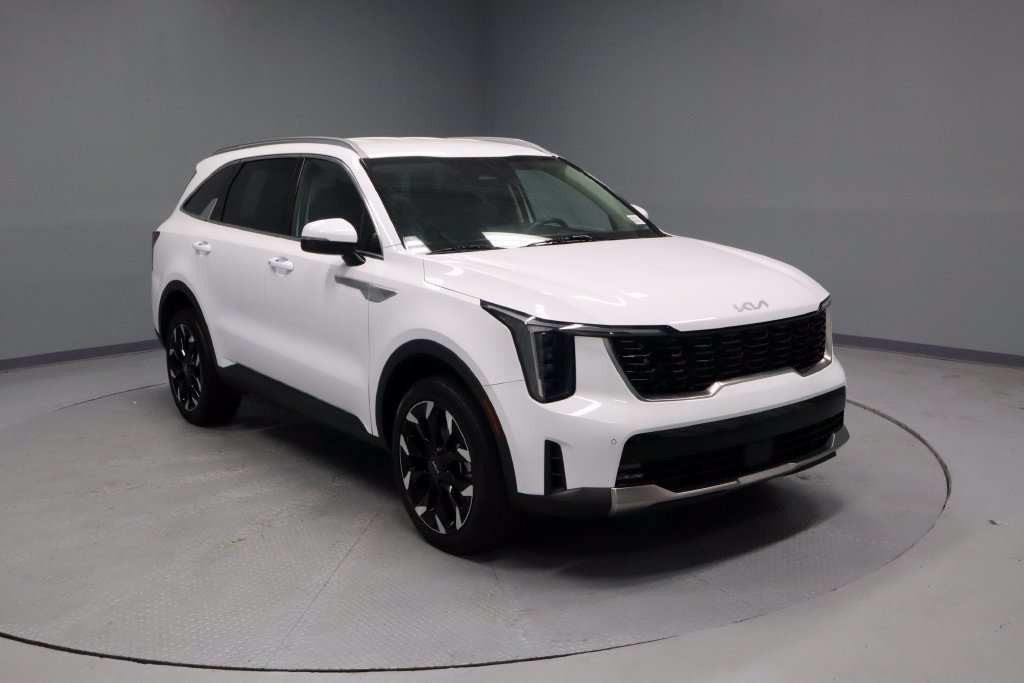 Used 2025 Kia Sorento EX