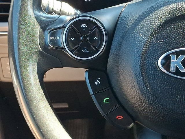 Used 2017 Kia Soul FWD image 24