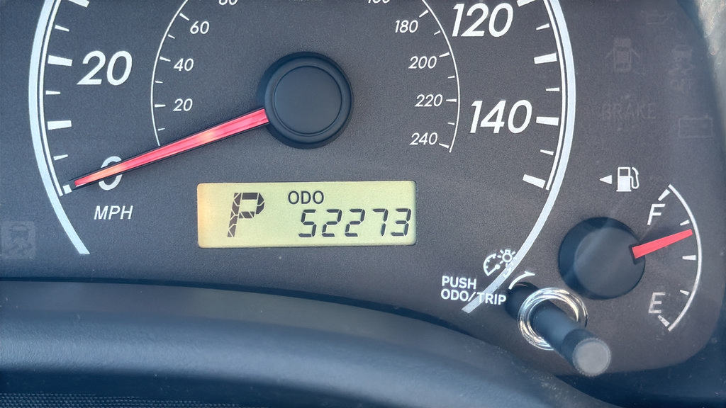 Used 2013 Toyota Corolla L FWD image 29