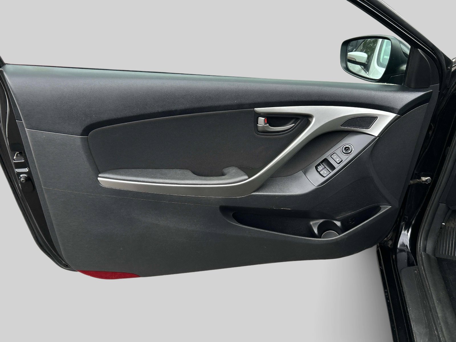 Used 2013 Hyundai Elantra FWD image 13