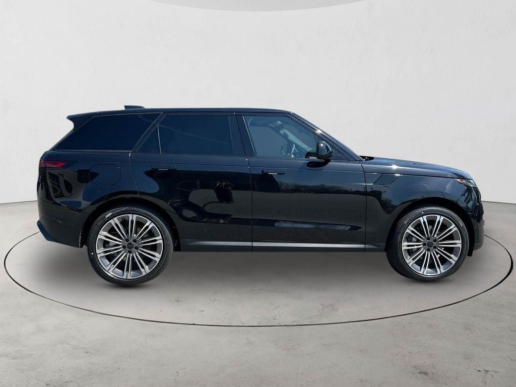 New 2026 Land Rover Range Rover Sport SE AWD/4WD image 6