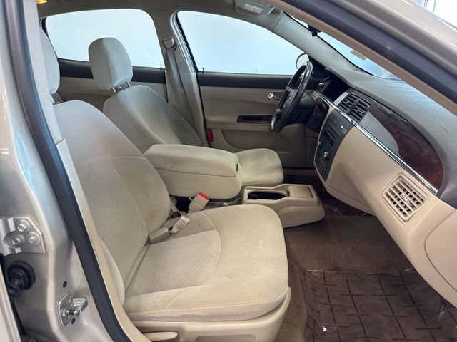 Used 2008 Buick LaCrosse CX FWD image 22