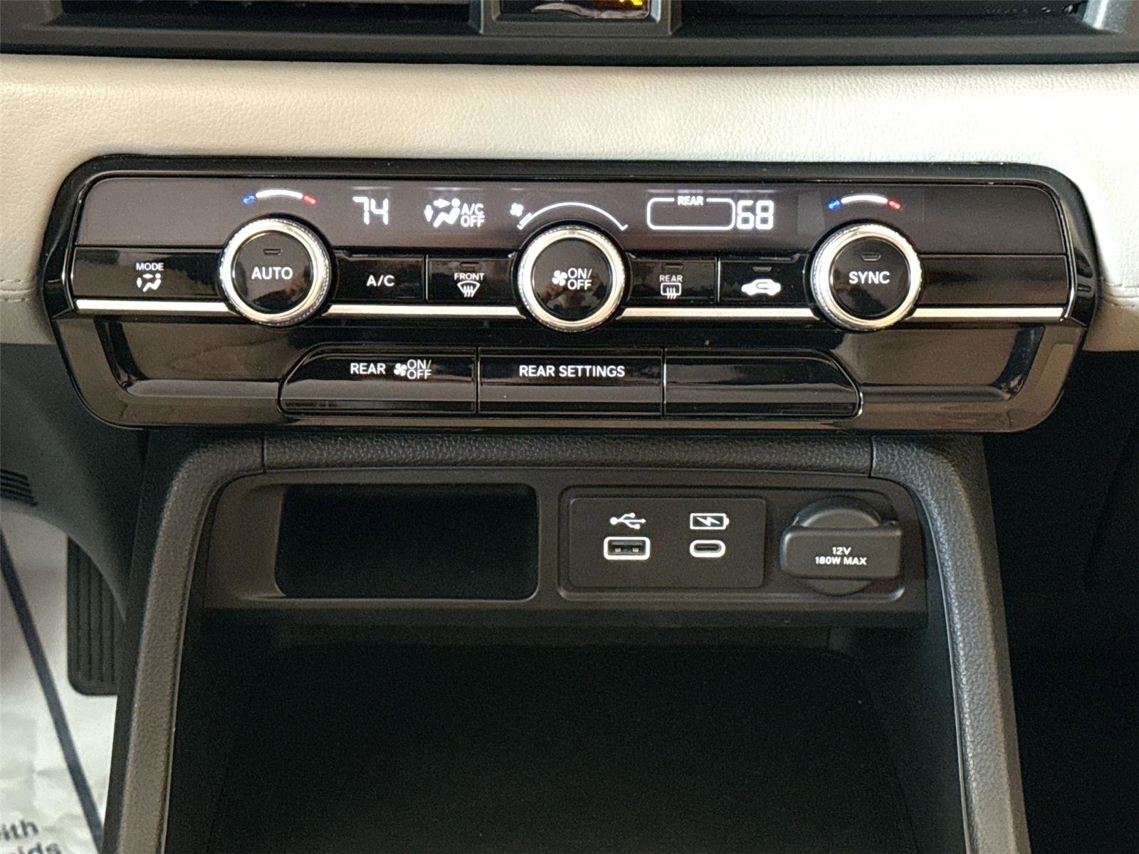 Certified 2023 Honda Pilot LX image 16