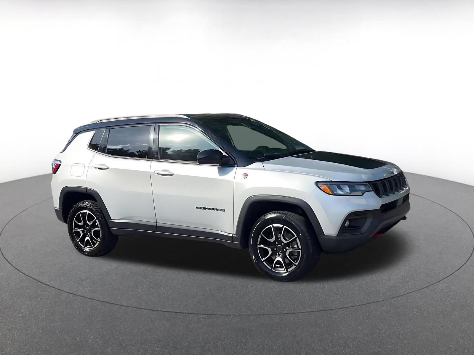 Used 2025 Jeep Compass Trailhawk AWD/4WD video 2
