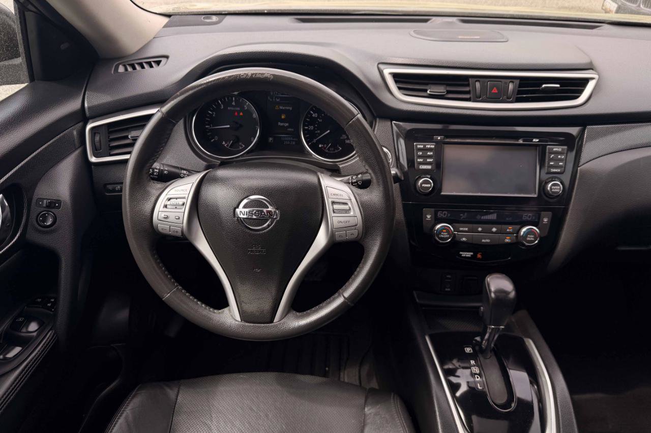 Used 2015 Nissan Rogue SL w/ SL Premium Package image 14