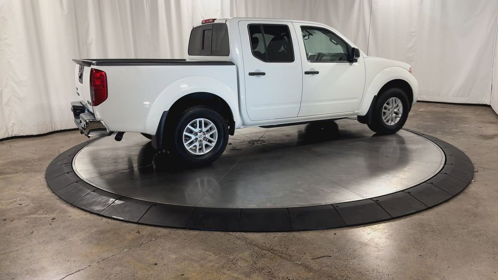 Used 2019 Nissan Frontier SV w/ Value Truck Package image 9